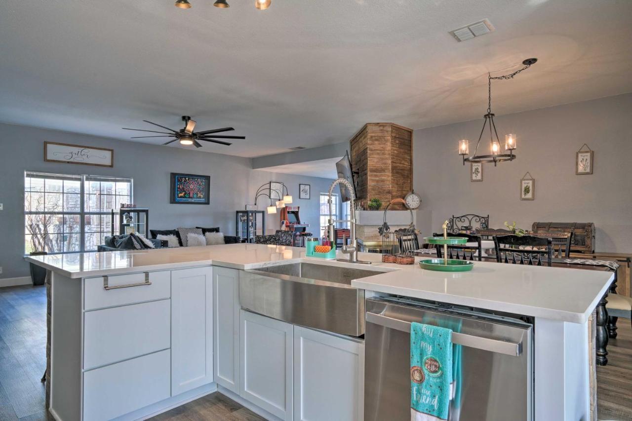 Retreat With Pool, Close To Seaworld! * San Antonio